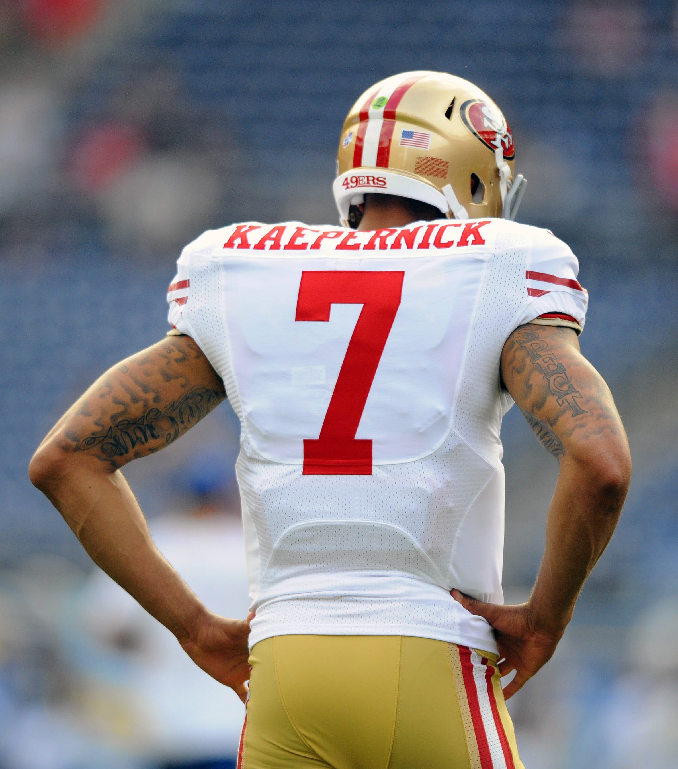 colin kaepernick jersey